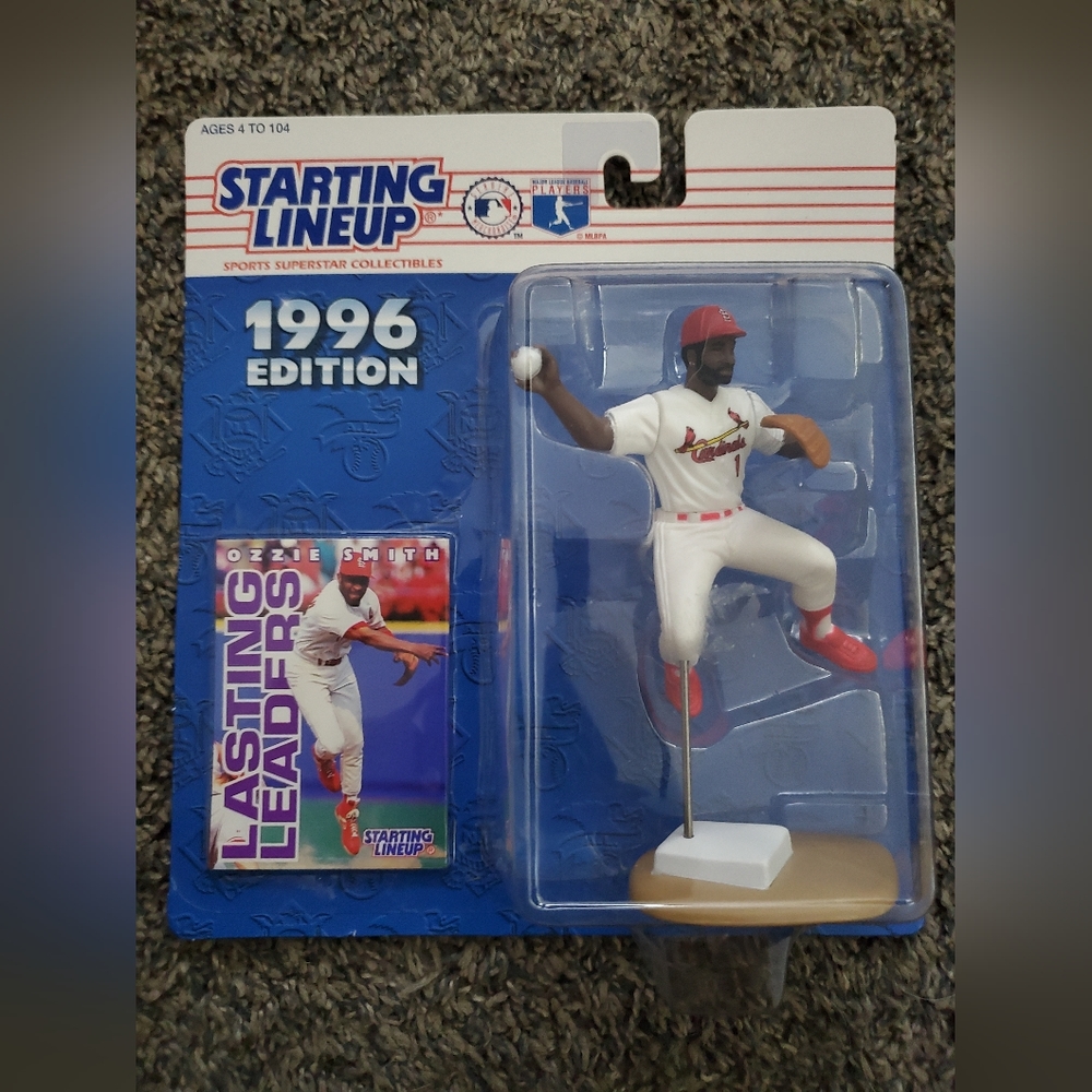 VTG 1996  OZZIE SMITH - Starting Lineup (SLU) Baseball Figure & Card - CARDINALS